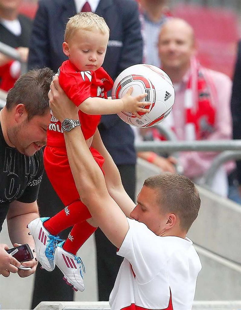 Napastnik Koeln wierzy, że nasi płkarze zagrają dobrze na Euro 2012