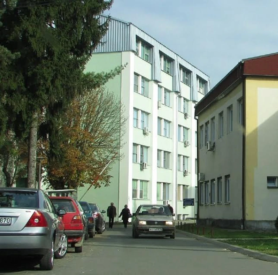 Bolnica u Gradiški