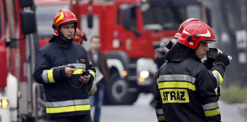 Tragiczny wypadek na Mazowszu. Wiatrakowiec stanął w płomieniach. Dwie osoby nie żyją