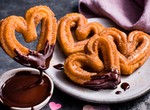How to make heart-shaped churros for your boyfriend on Val's Day