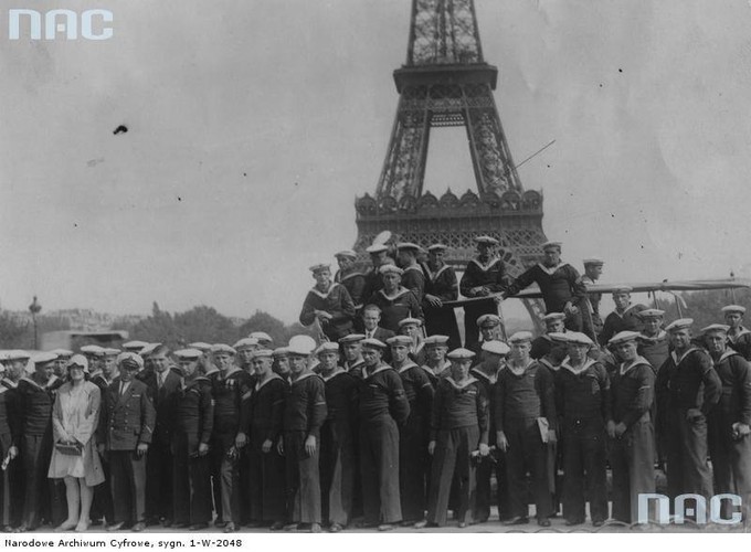 OKRĘTY PRZEDWOJENNEJ MARYNARKI WOJENNEJ