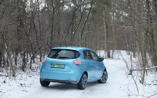 Test Renault ZOE – mróz zmroził i nas, i... naszego elektryka!