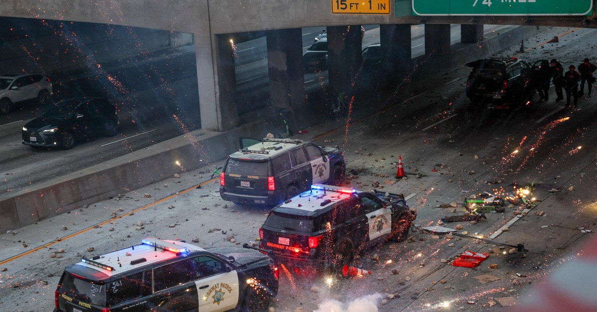 Więcej żołnierzy w Los Angeles niż na Bliskim Wschodzie! To jeszcze protesty czy już wojna domowa?