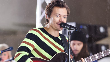 Od nastolatka z boysbandu do ikony muzyki pop. Harry Styles przełamuje stereotypy