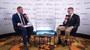 Transport publiczny w XXI wieku. Autobus i pociąg muszą grać w jednej drużynie