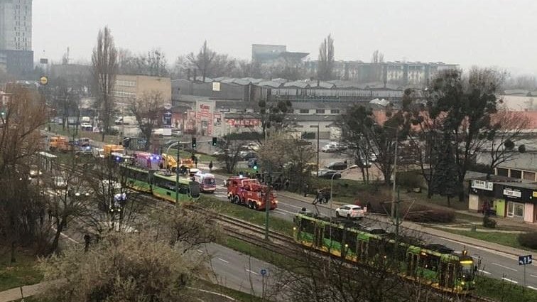 wypadek na ul. Zamenhofa w Poznaniu