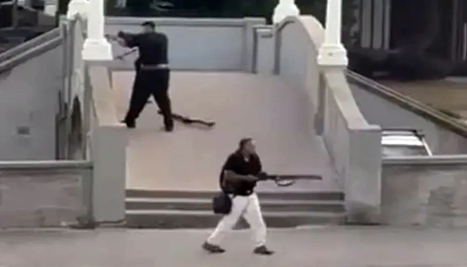 Navid (levo) i Sadžid (desno) tokom krvavog pira