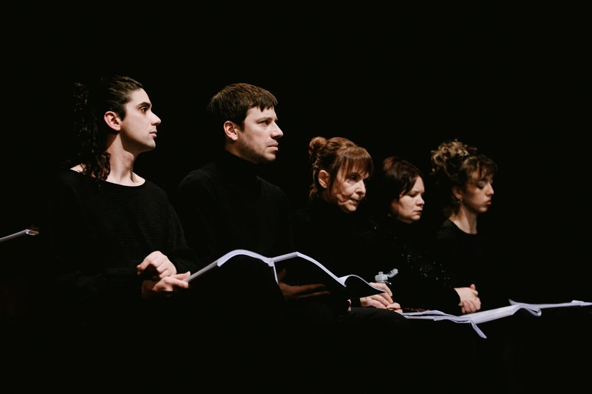 Učesnici u predstavi "Proces Peliko" | Foto: Nata Korenovskaia