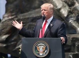 Przemówienie prezydenta Donalda Trumpa na pl. Krasińskich w Warszawie [TEKST]