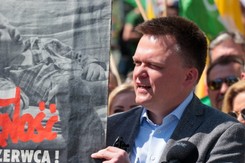 'Oni są już częścią historii polskiej polityki'. Hołownia: Marsz 'znokautował' PiS