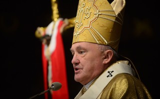 Kard. Nycz: Bądźmy otwarci na potrzebujących, nie tylko w Wigilię