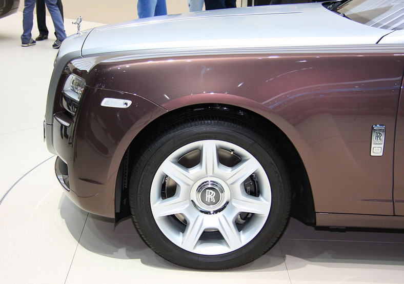 IAA Frankfurt 2009: Rolls-Royce Ghost – pierwsze wrażenia (fotogaleria)