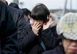 Japonia oddaje hołd ofiarom tsunami. ZDJĘCIA