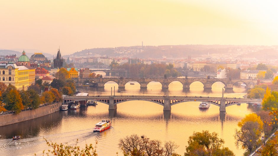 Koronawirus, Czechy znoszą ograniczenia w podróżach z Polski