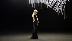 Halina Mlynkova i Bovska w nagraniu i teledysk "Szkło"