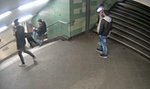 Skopał kobietę w metrze. Wiadomo kim jest 