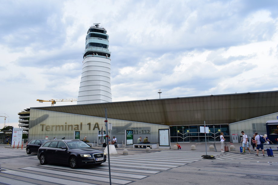 Port lotniczy Wiedeń-Schwechat. 