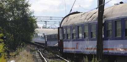 Ten maszynista wykoleił pociąg! Foto