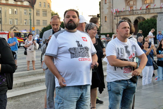 Kibice Lecha Poznań także upamiętnili Poznański Czerwiec'56 fot. Codzienny Poznań / S. Toroszewska