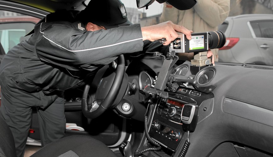 Jak rozpoznać samochód ITD z fotoradarem