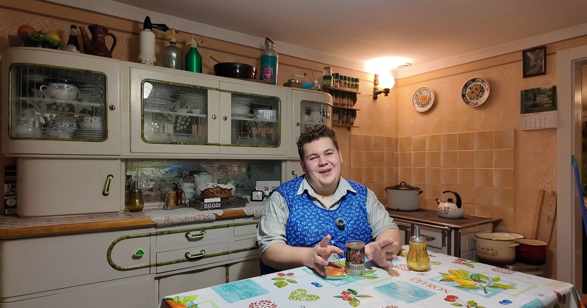 "Syr musi być wilgotny". Pan Babcia podbija internet kluską i gwarą