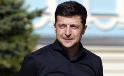 Zełenski żąda jak najszybszej inauguracji i bije w Poroszenkę: Powstrzymajcie konwulsje tej kulawej kaczki