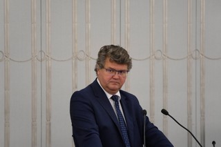 Wąsik: Wnioskujemy o 200 mln euro z funduszu UE m.in. na budowę zapory