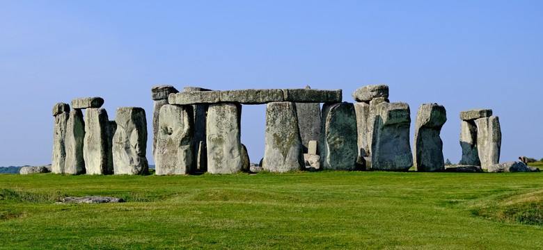 Sensacyjny powrót mistrza szpiegowskich i historycznych opowieści. Tajemnice Stonehenge