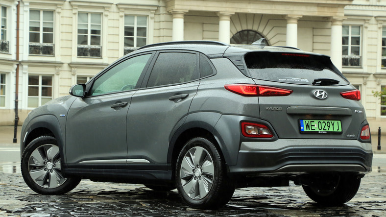 Hyundai Kona Electric kontra Mitsubishi Outlander PHEV