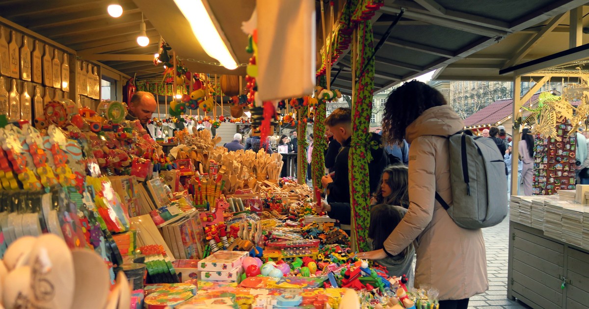 Grudniowe nastroje finansowe Polaków. Nowe dane wskazują na mniej pesymizmu