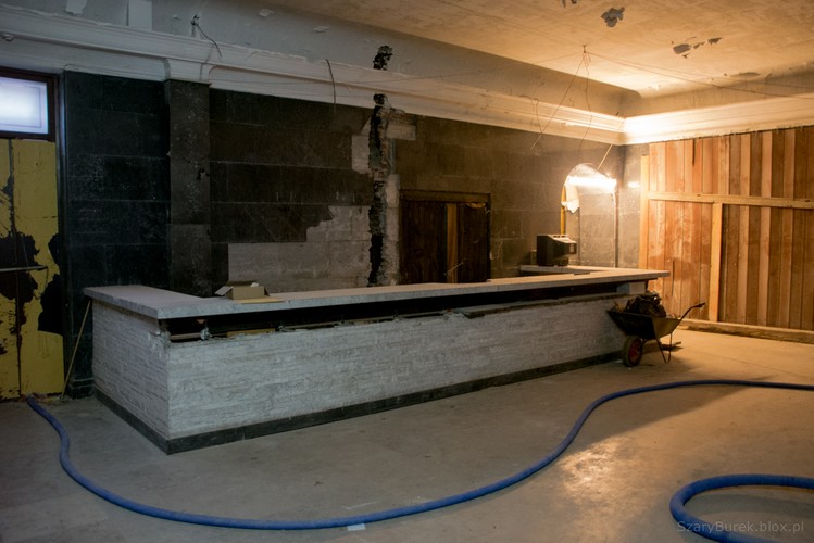 Warszawski wieżowiec Prudential od środka