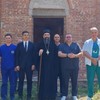 Direktor UKC Niš, gradonačelnik Niša i mmitropolit obišli volontere