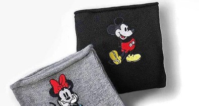 Válassz vidám Disney zoknit és szexi harisnyát az esős időben!