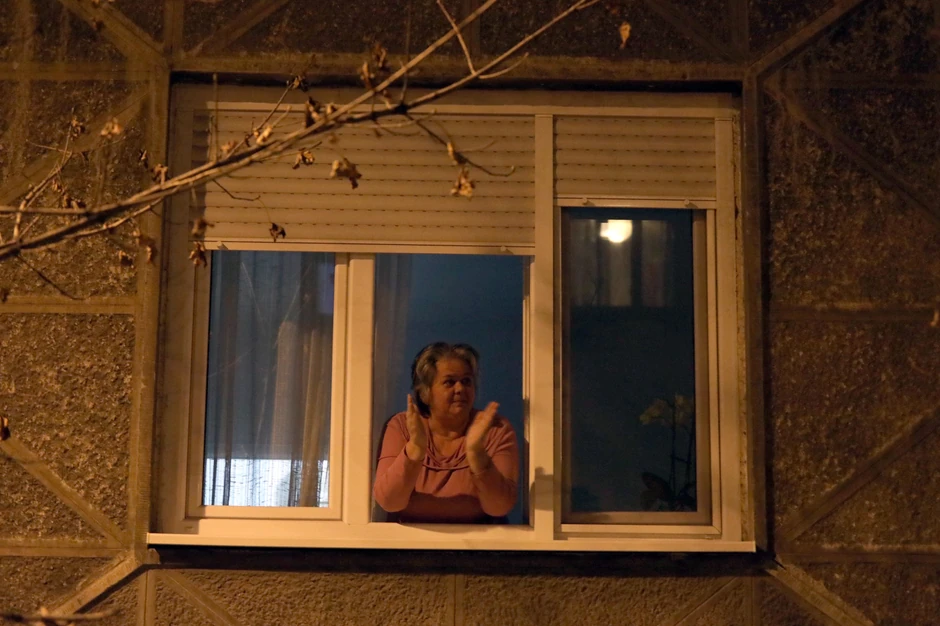 Građani su svako veče u 20 sati tapšali za zdravstvene radnike