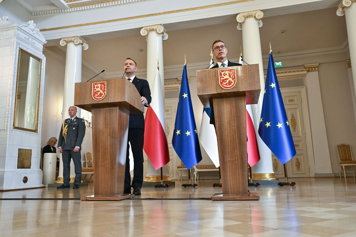 Prezydent Nawrocki chce kolejnych sankcji na Rosję. "Sankcje wtórne są niezbędne"