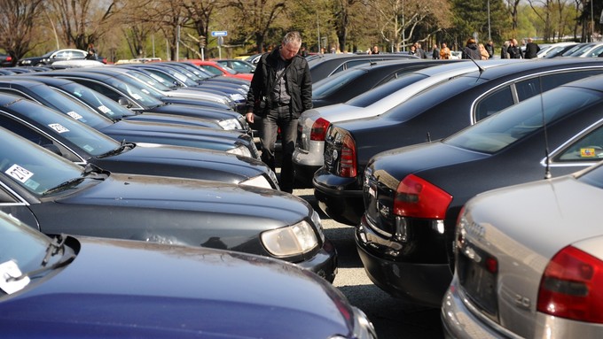 Kako bi poskupljenje goriva promenilo tržište polovnjaka? Detaljna analiza