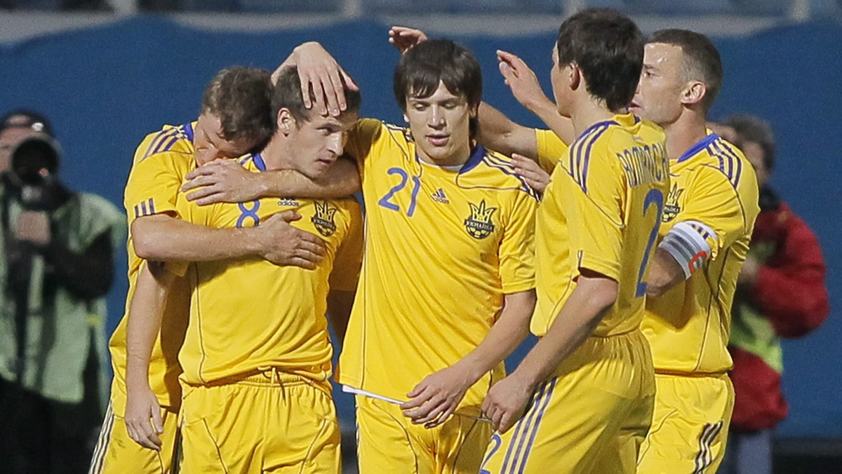 Piłkarze Ukrainy pokonali Chile 2:1 w meczu towarzyskim rozegranym we wtorek w Kijowie.
