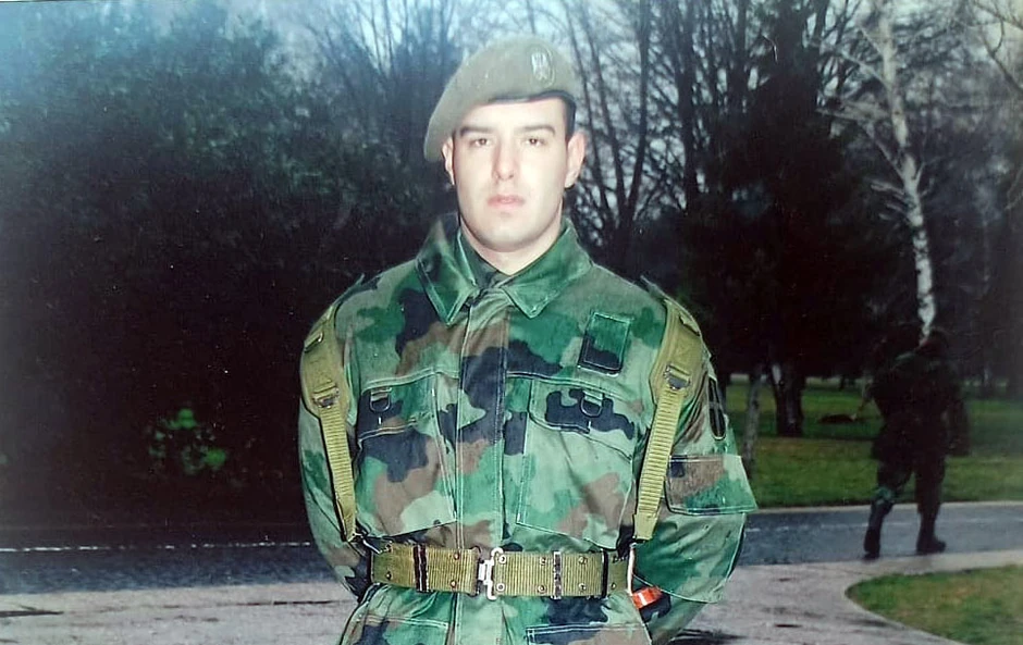 Stefan Bogdanović se dobrovoljno prijavio za služenje vojnog roka 2007. godine