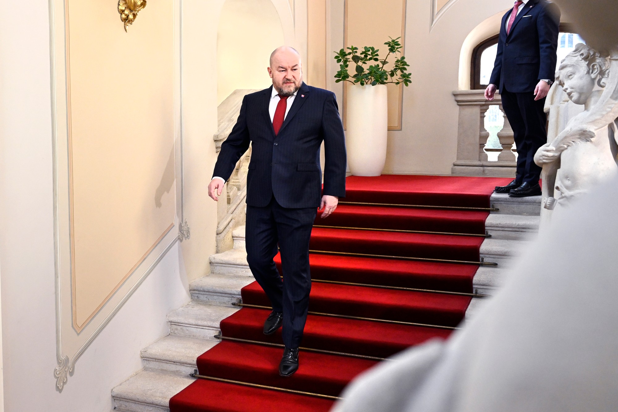 Poslanec Národnej rady (NR) SR Rudolf Huliak (nezaradený).