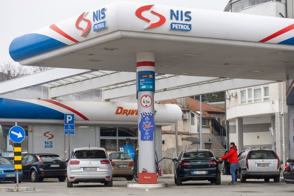 "Blic Biznis" saznaje: Licenca za NIS produžena