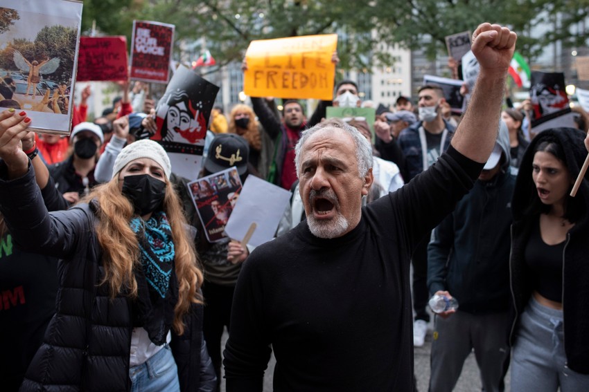 Protest zbog smrti Mahse Amini u Vašingtonu