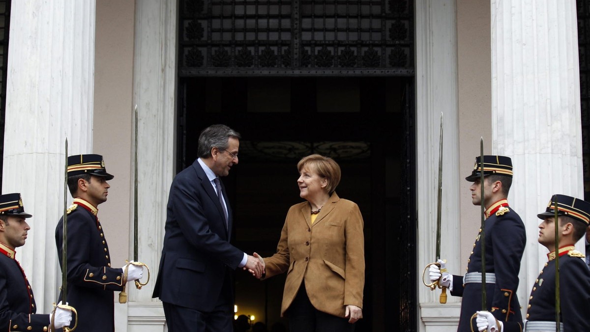 Kanclerz Niemiec Angela Merkel z uznaniem wypowiedziała się w piątek w Atenach o sukcesach Grecji w walce z kryzysem zadłużenia, a jednocześnie podkreśliła, że w tym kraju konieczne są dalsze reformy.