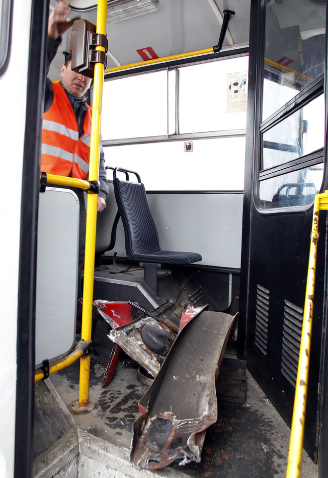 DĄBROWA GÓRNICZA ZDERZENIE AUTOBUSU I CIĘŻARÓWKI