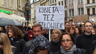 Kolejny protest przeciwko zmianom PiS w dostępie do antykoncepcji