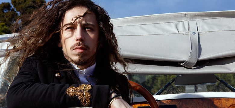 Michał Szpak znokautował, czyli co dziś się najlepiej sprzedaje w Polsce