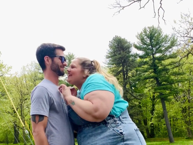 Devojka je teža od svog dečka 80 kilograma
