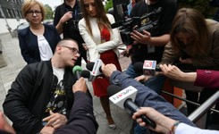 Europosła PO strażnik pomylił z protestującymi. 'Kazano mi natychmiast wracać do środka'