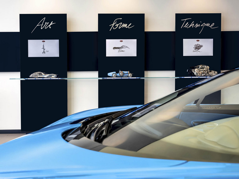 Salon Bugatti w Dubaju
