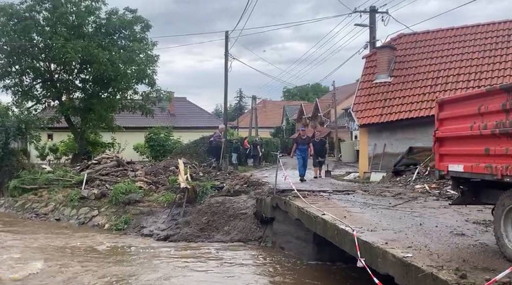 Gyöngyöstarján, 2023. június 9. péntek délelőtt - a tragédiát követő órák / Fotó: Garai Petra