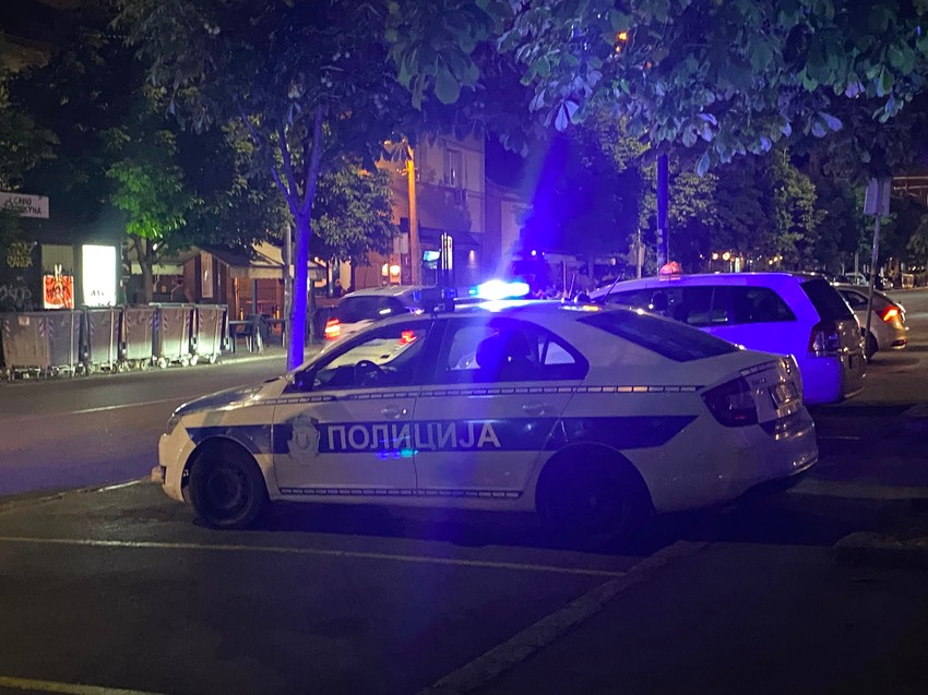Mesto gde je devojka izbodena kod Vukovog spomenika